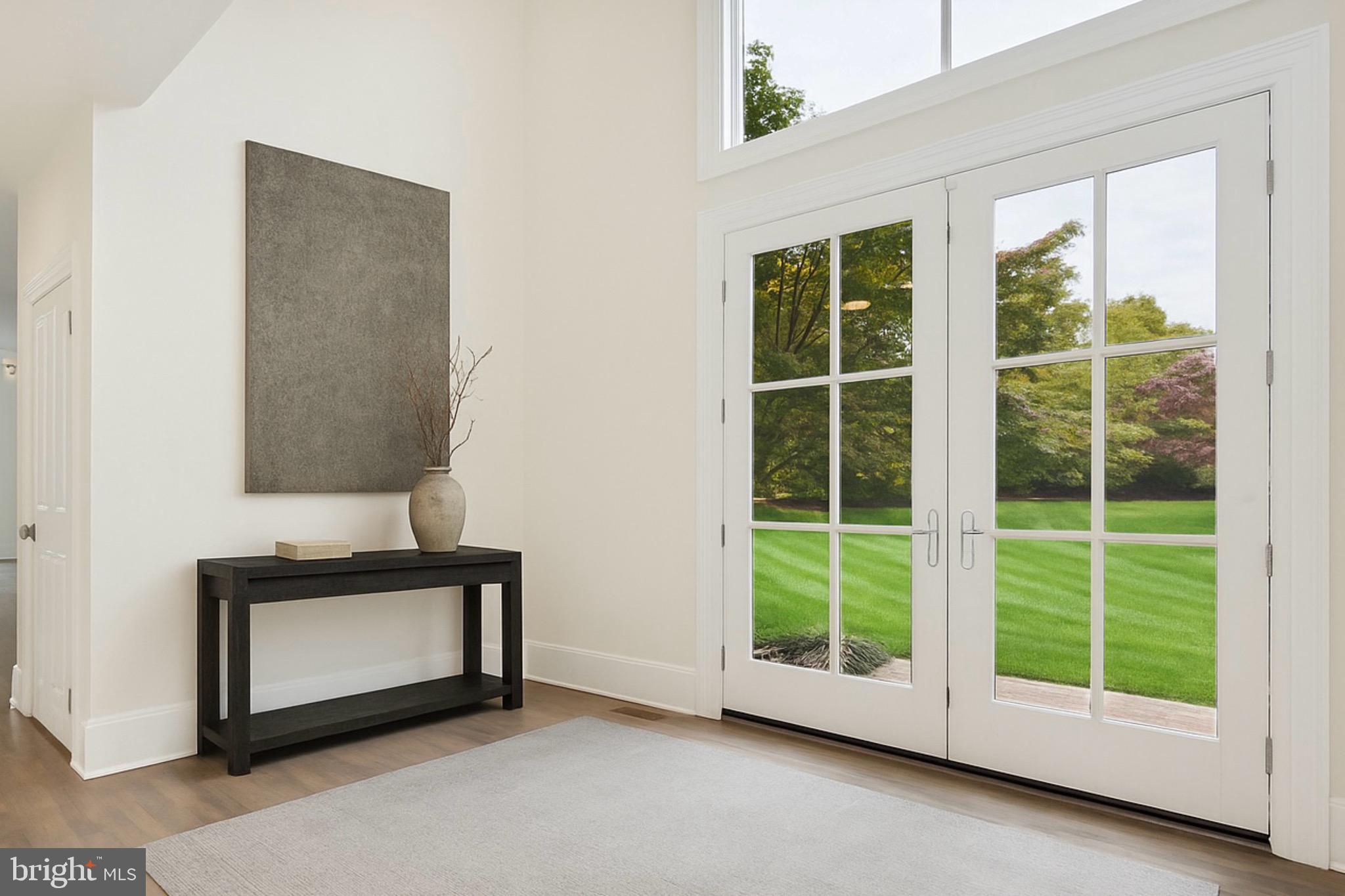 10747 Riverscape Run Great Falls, VA 22066 - Photo 5 of 39 Foyer