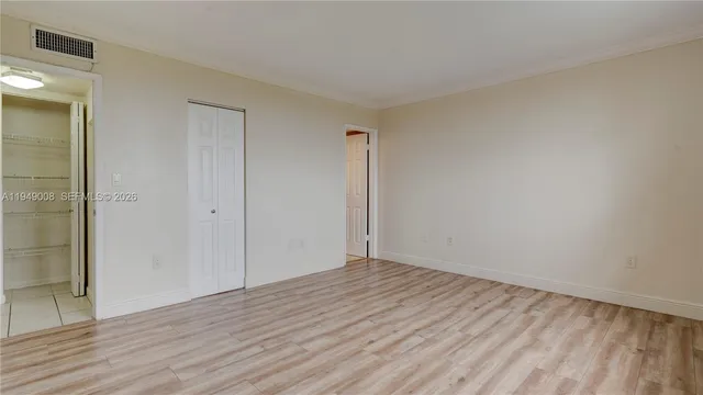 $330,000 | 10155 Northwest 9th St Circle, Unit 4401, Miami, FL 33172