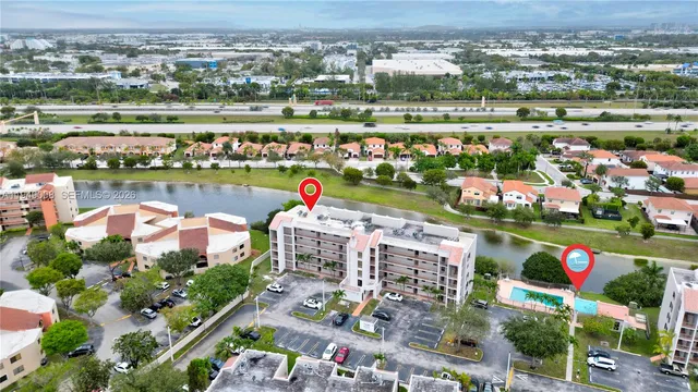 $330,000 | 10155 Northwest 9th St Circle, Unit 4401, Miami, FL 33172