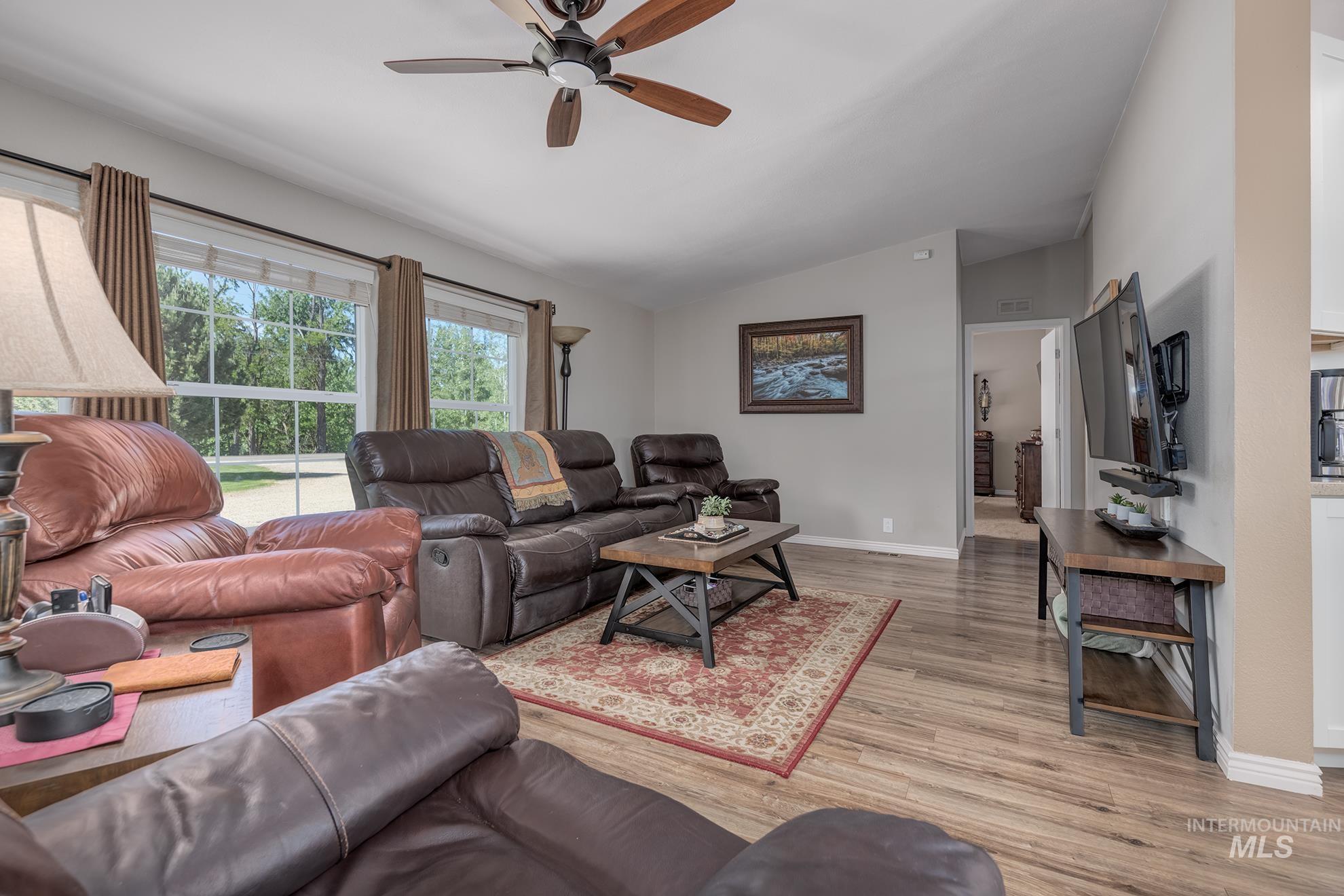 10716 North River Road Payette, ID 83661 - Photo 5 of 45