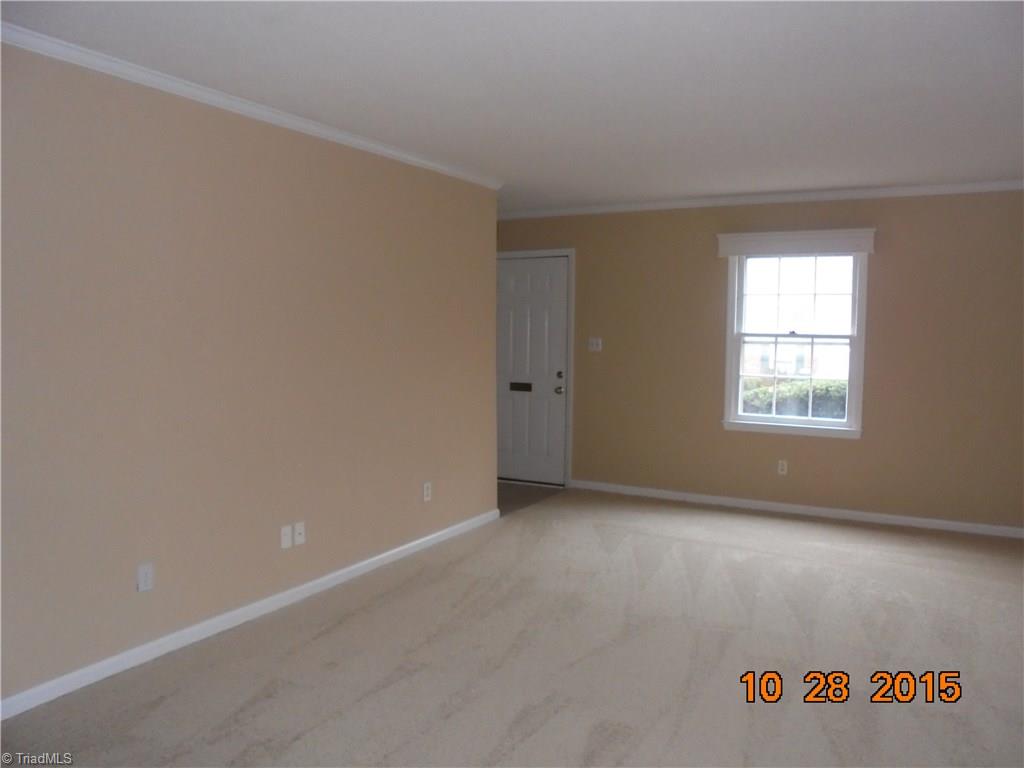 201 Northpoint Avenue, Unit E High Point, NC 27262 - Photo 3 of 16 Gallery Image 3