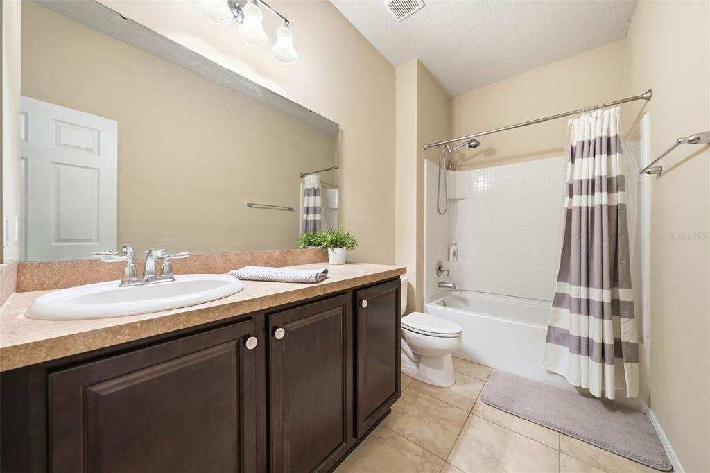 20945 Oldenburg Loop Mount Dora, FL 32757 - Photo 31 of 68