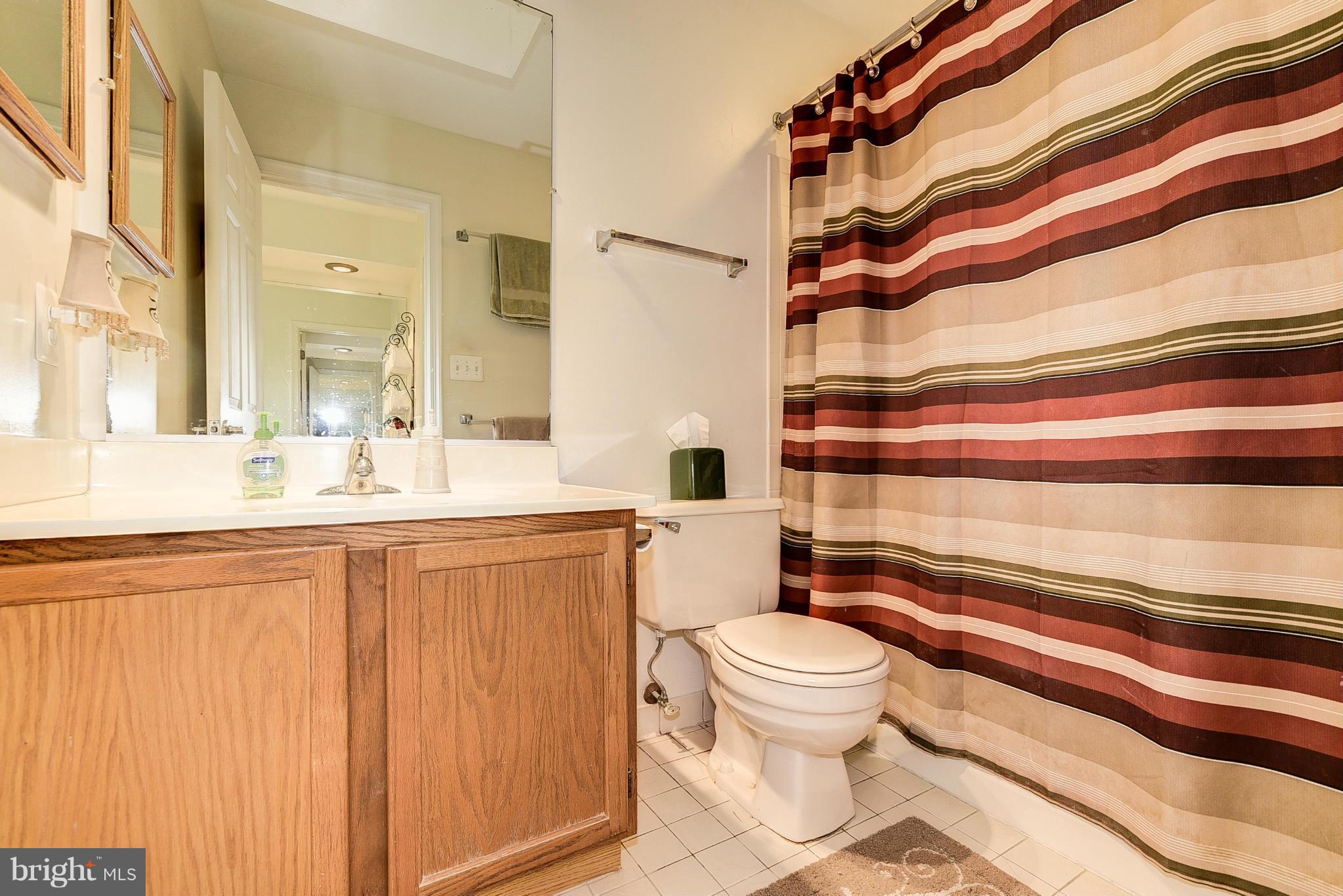 3072 Memory Lane Silver Spring, MD 20904 - Photo 20 of 24 Bath