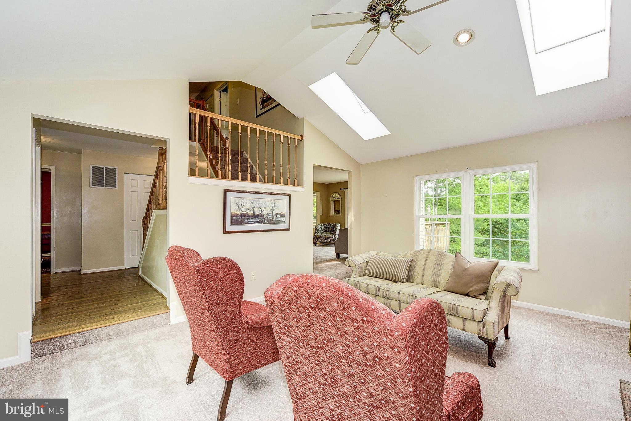 3072 Memory Lane Silver Spring, MD 20904 - Photo 6 of 24 Family Room