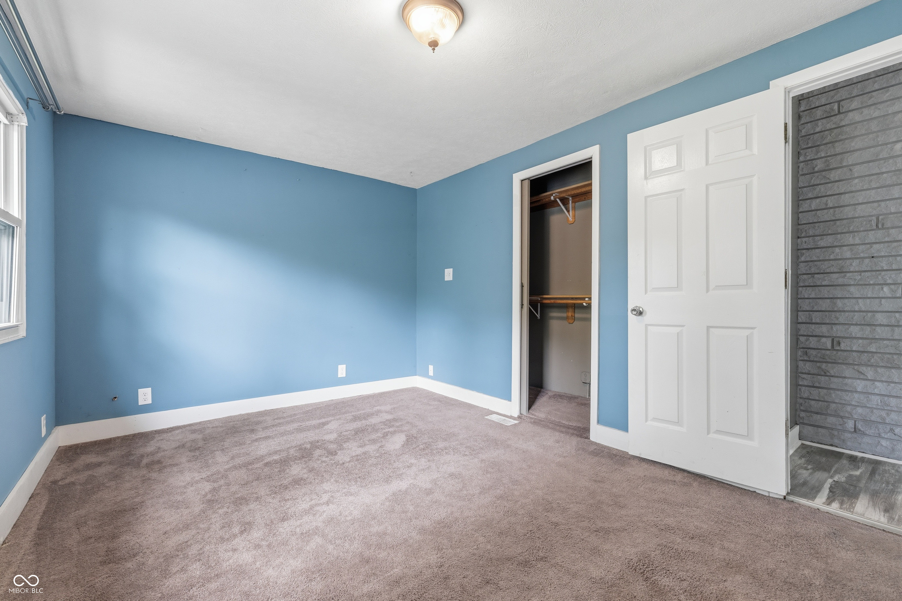 15581 Meith Street Fortville, IN 46040 - Photo 13 of 32