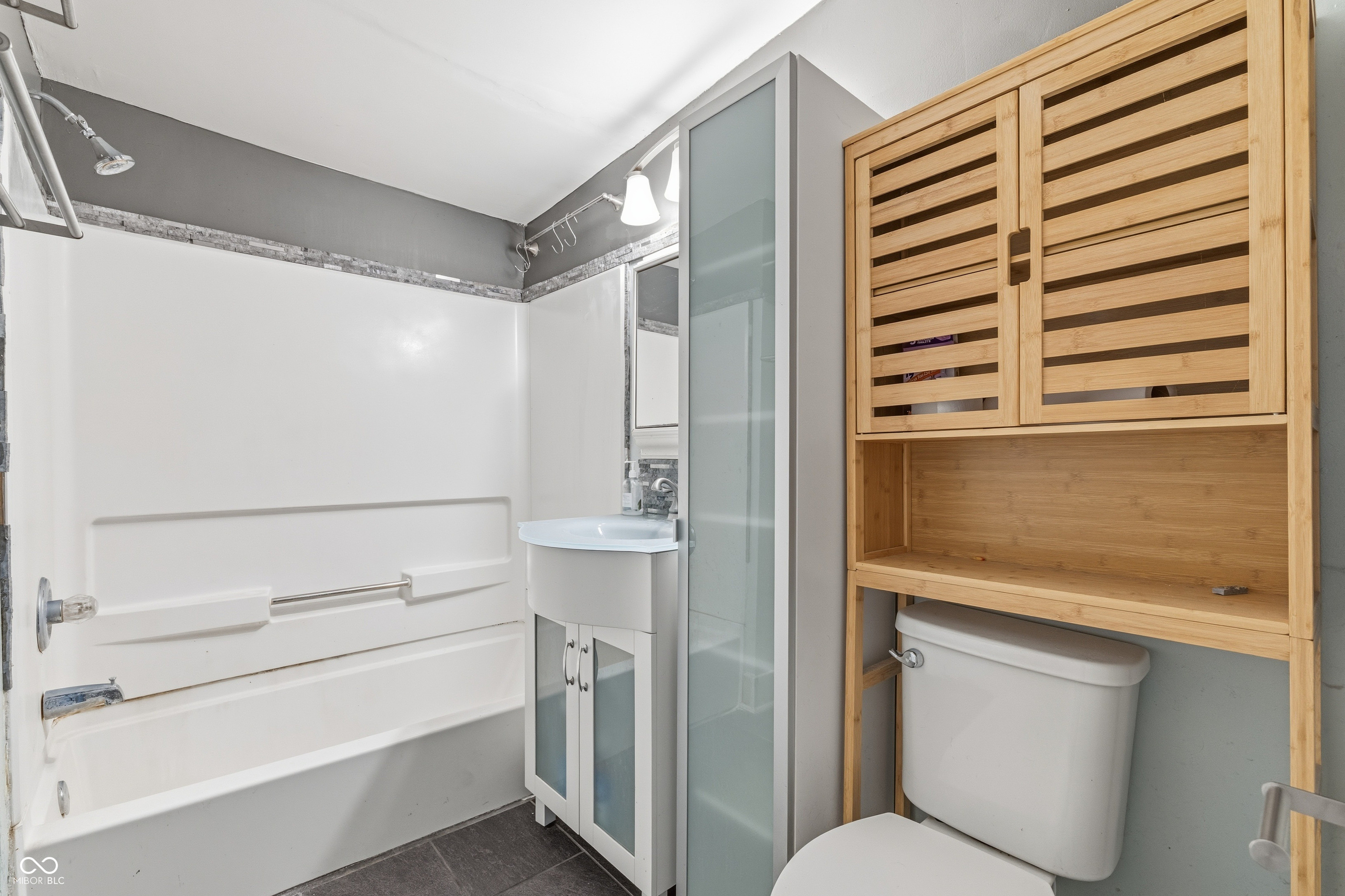 15581 Meith Street Fortville, IN 46040 - Photo 17 of 32