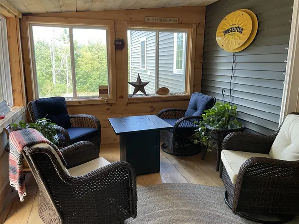 $650,000 | 168 Route 103 E, Warner, NH 03278