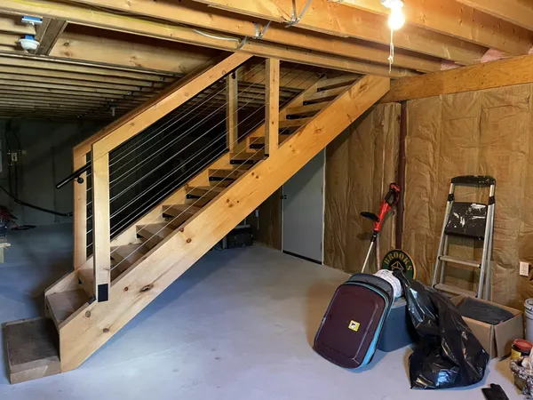 $650,000 | 168 Route 103 E, Warner, NH 03278