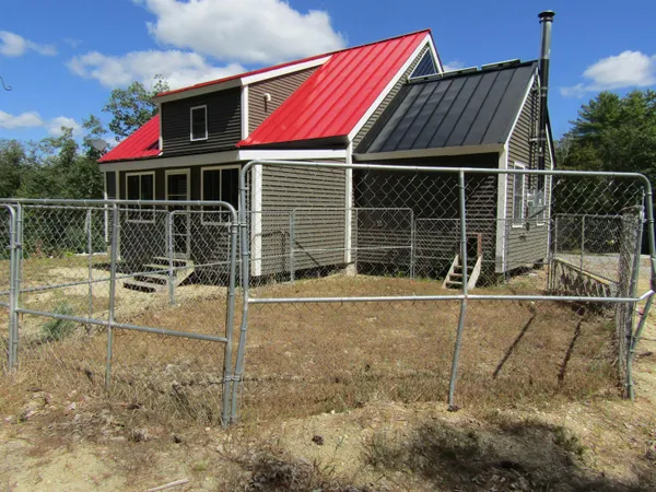 $650,000 | 168 Route 103 E, Warner, NH 03278