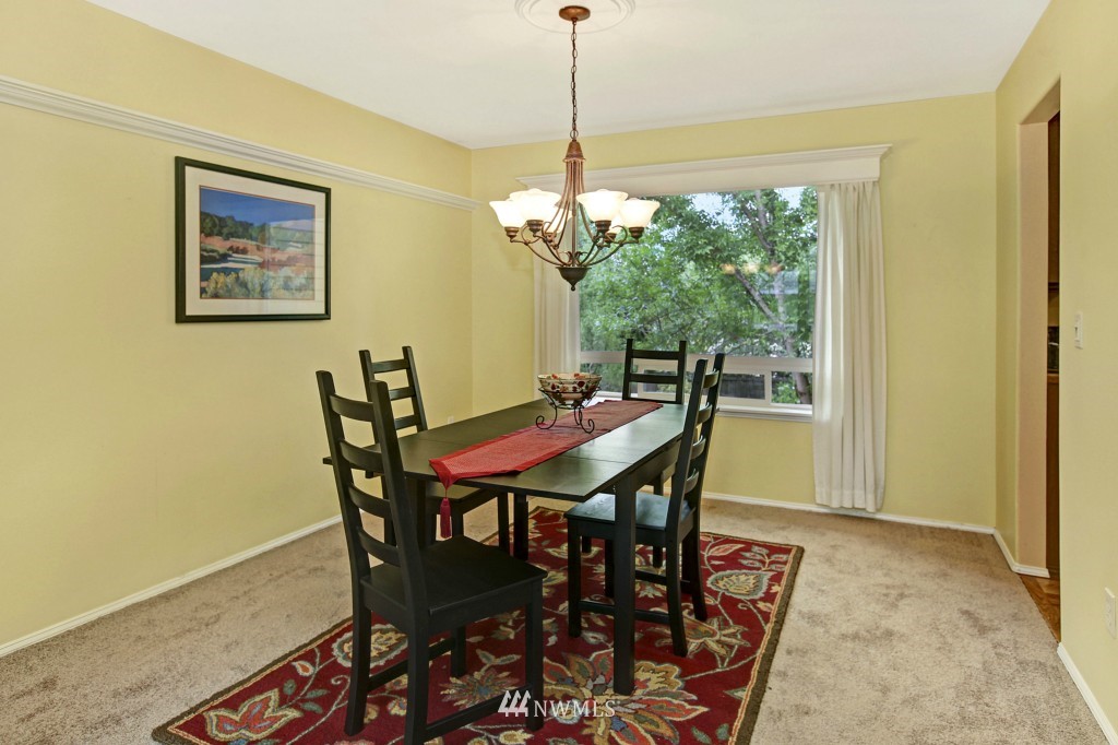 1707 Field Place Northeast Renton, WA 98059 - Photo 5 of 14