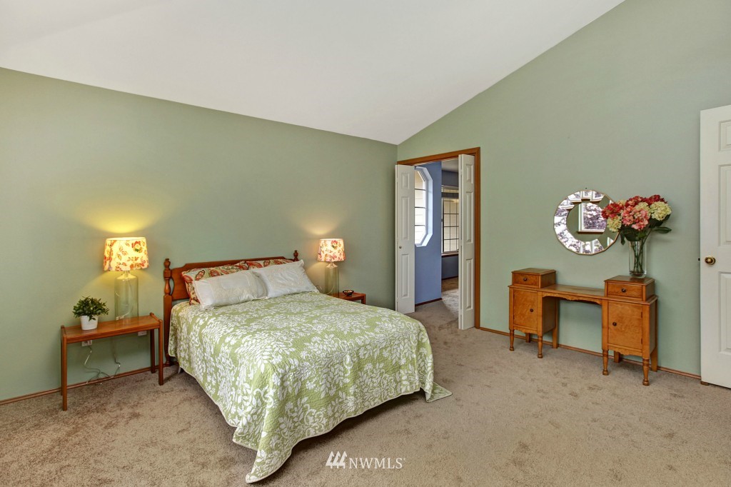 1707 Field Place Northeast Renton, WA 98059 - Photo 7 of 14