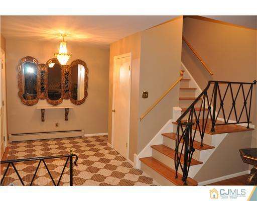 30 Warwick Road Edison, NJ 08820 - Photo 5 of 16 a view of entryway