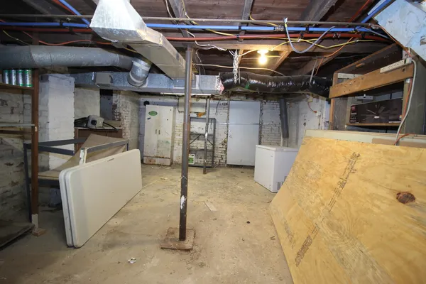 a view of a storage & utility room