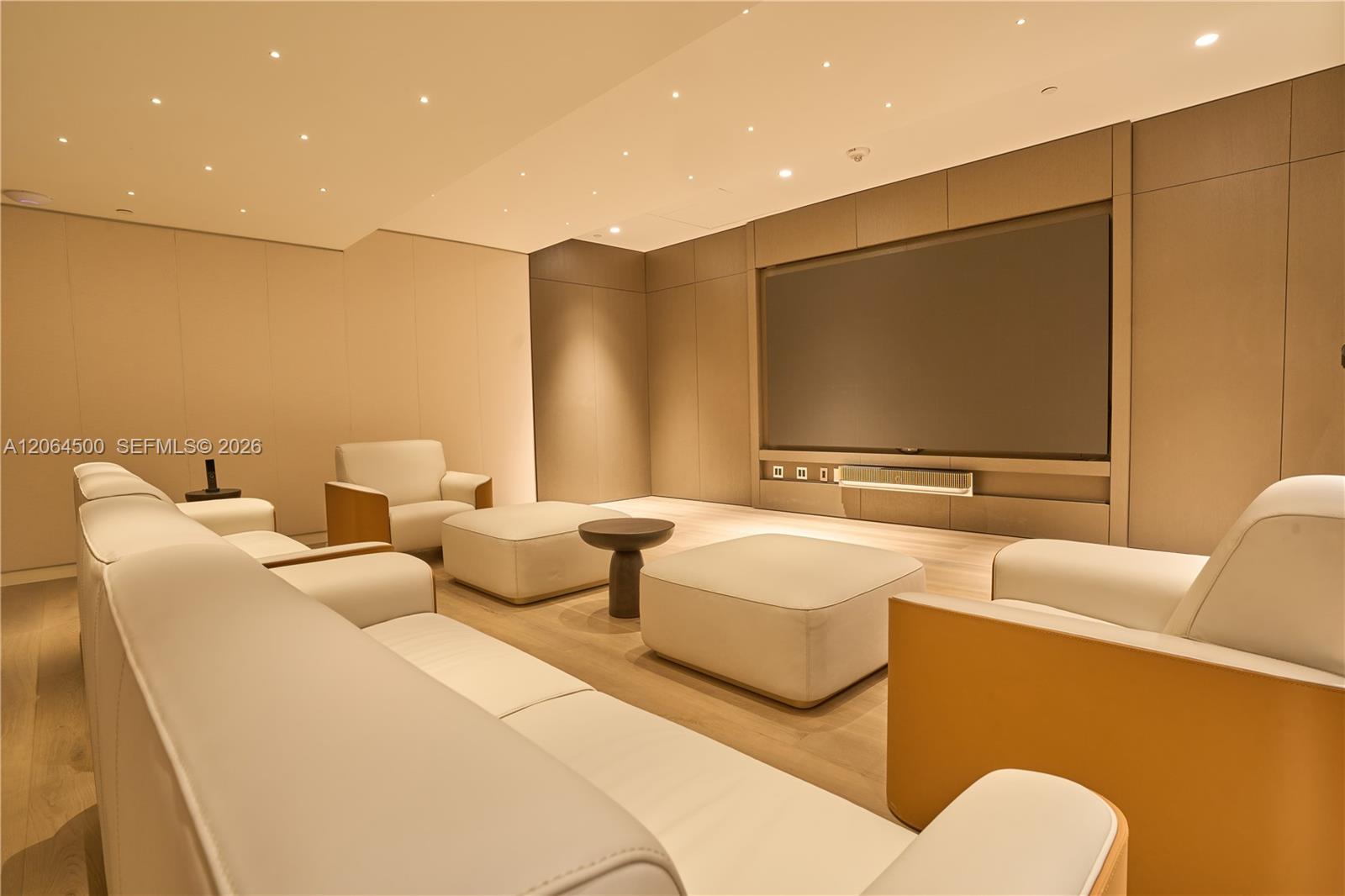 300 Biscayne Blvd Way, Unit 6301 Miami, FL 33131 - Photo 32 of 51 Floor 54-V8 Cinema.