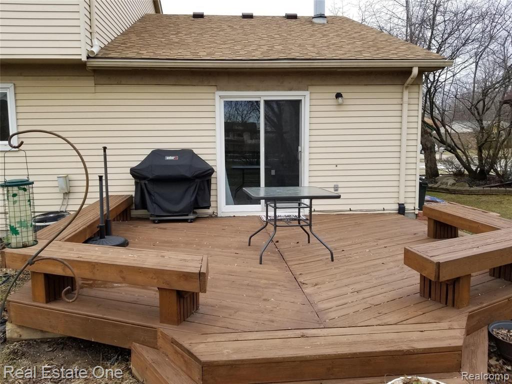 41507 Simcoe Drive Canton, MI 48188 - Photo 30 of 34