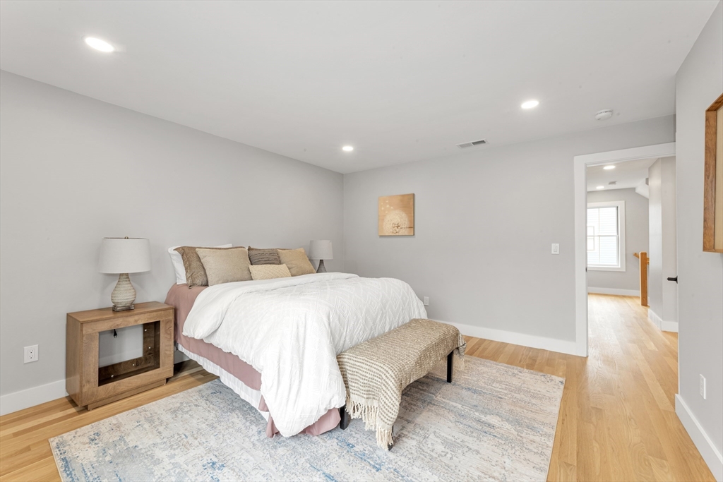 29 Keystone Street Boston, MA 02132 - Photo 12 of 29