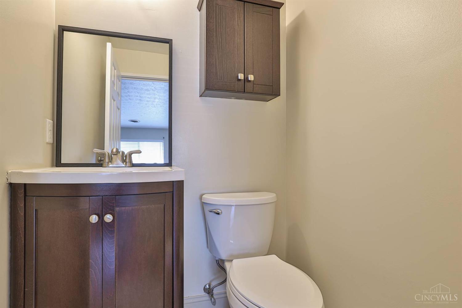 6584 Hearne Road, Unit 17 Cincinnati, OH 45248 - Photo 18 of 27 Gallery Image 18