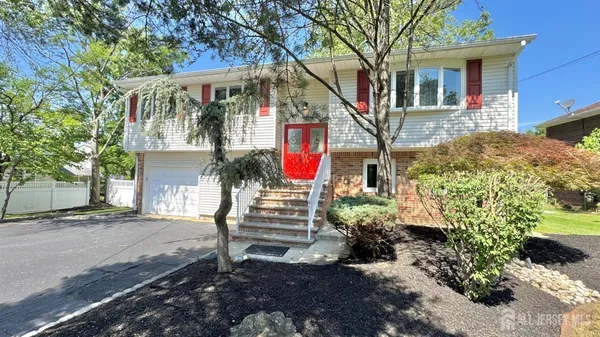 $849,000 | 19 Library Place, Edison, NJ 08820