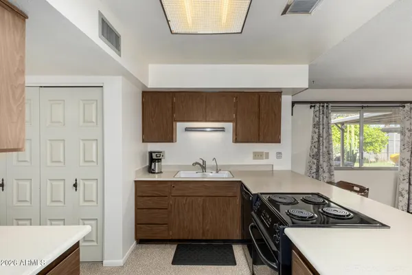 $449,900 | 1068 East Frost Drive, Tempe, AZ 85282