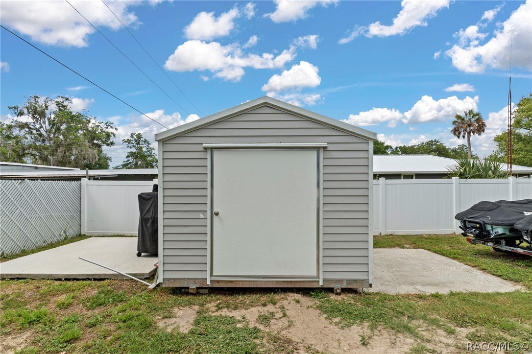 97 Risher Avenue Inglis, FL 34449 - Photo 29 of 37
