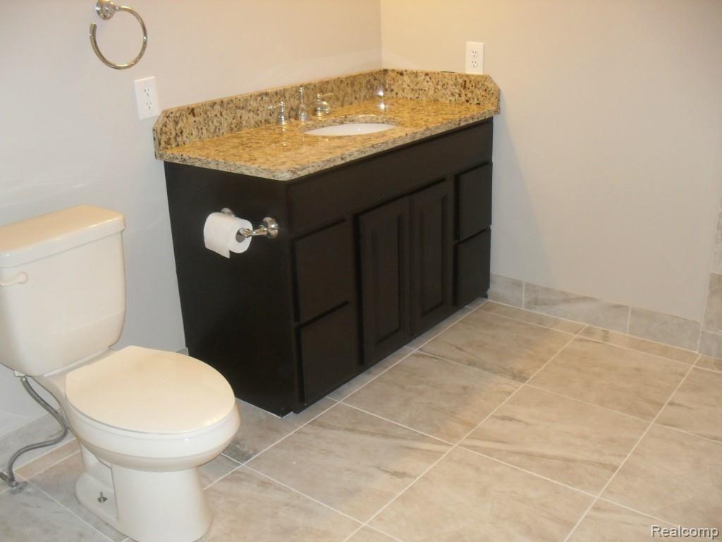 1285 Eason Road Waterford, MI 48328 - Photo 19 of 27 EASON 019.jpg
