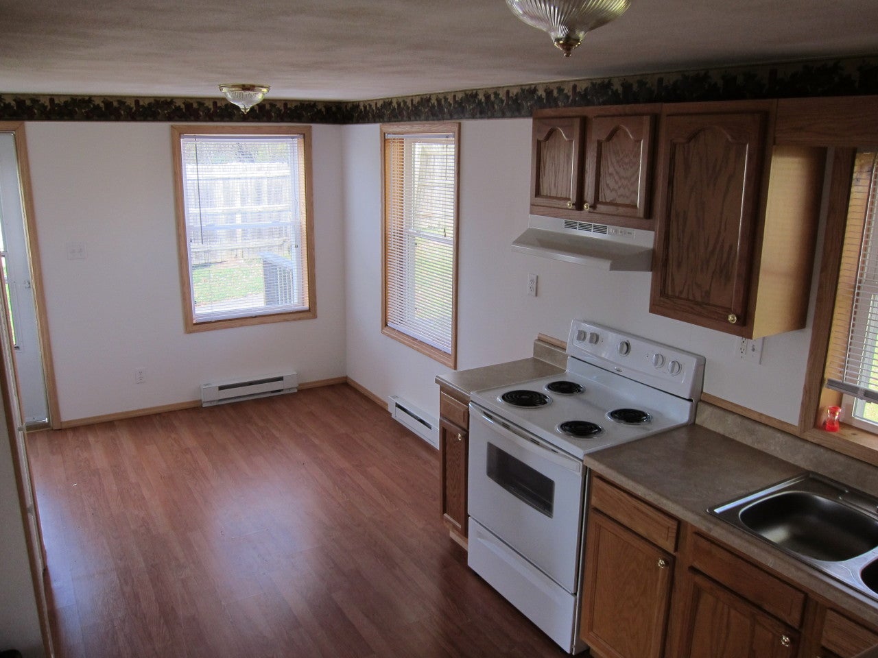 12 Maple Street Union, WV 24983 - Photo 11 of 30 Dining Area just off kitchen.