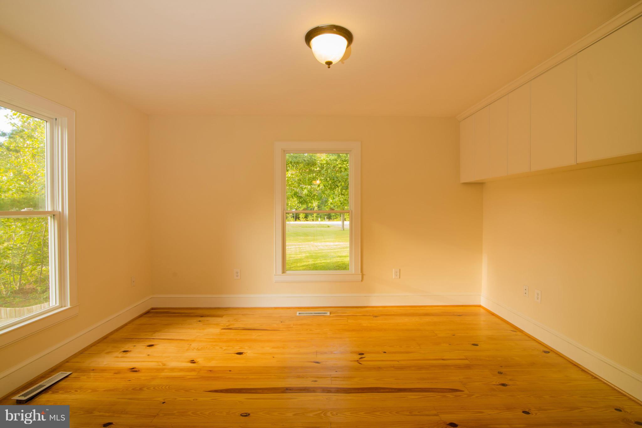 22465 Point Lookout Road Leonardtown, MD 20650 - Photo 4 of 11 Dining Room