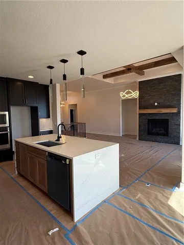 $789,900 | 3401 West 187th Street, Overland Park, KS 66085