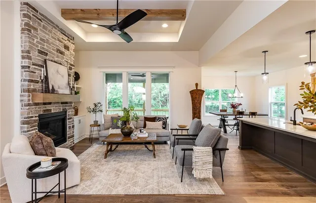 $789,900 | 3401 West 187th Street, Overland Park, KS 66085