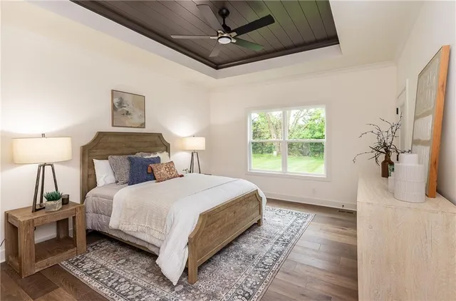 $789,900 | 3401 West 187th Street, Overland Park, KS 66085