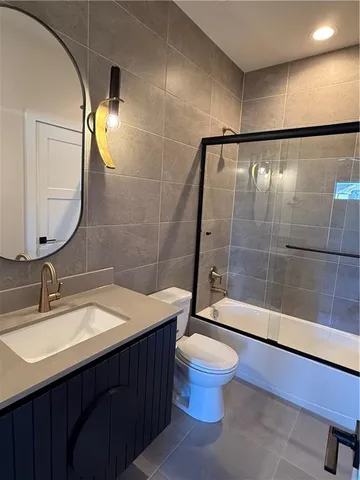 $789,900 | 3401 West 187th Street, Overland Park, KS 66085