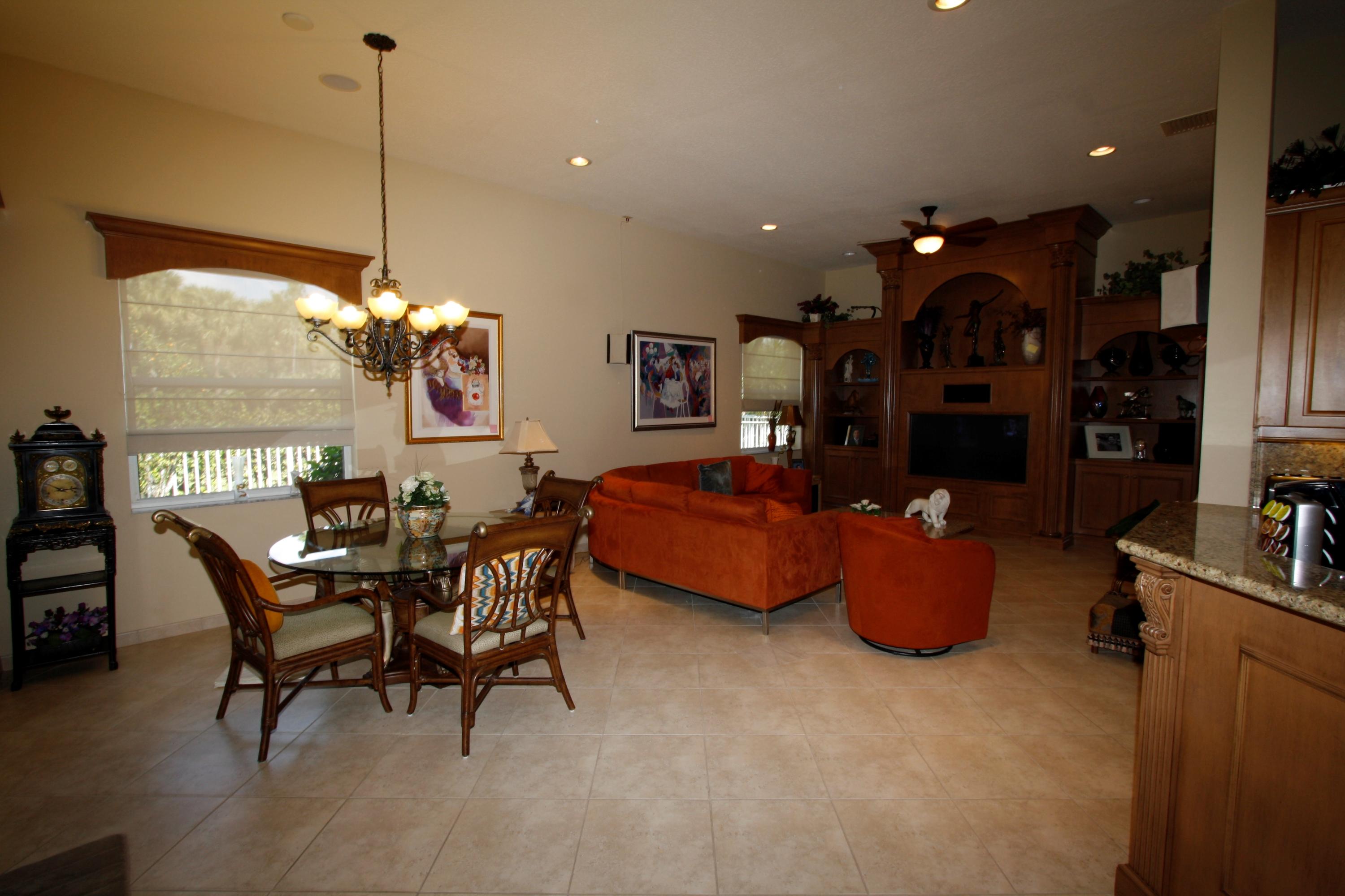 6581 Garde Road Boynton Beach, FL 33472 - Photo 7 of 31 Family Room and Cafe
