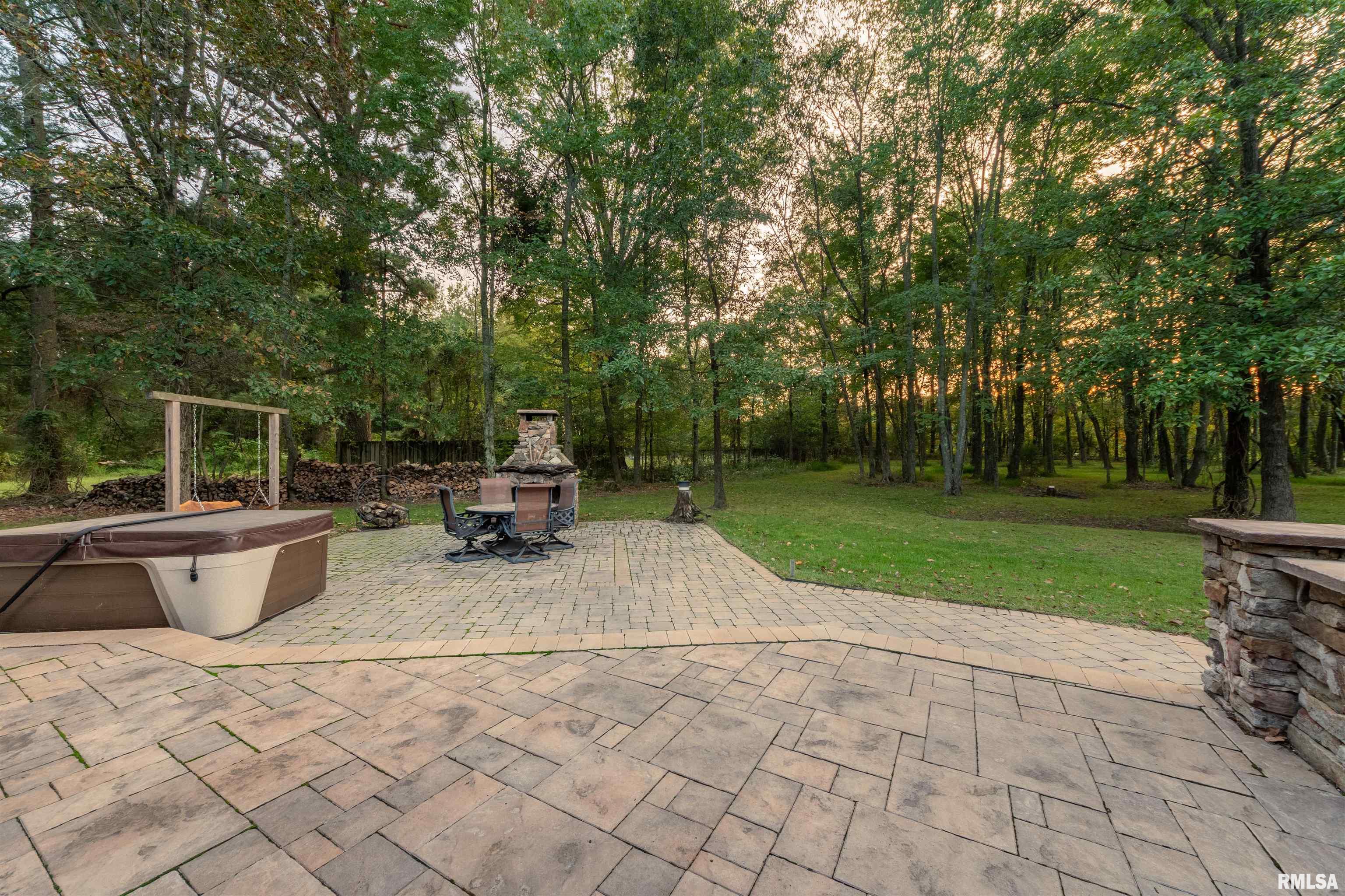 12255 Binkley Road Marion, IL 62959 - Photo 11 of 43