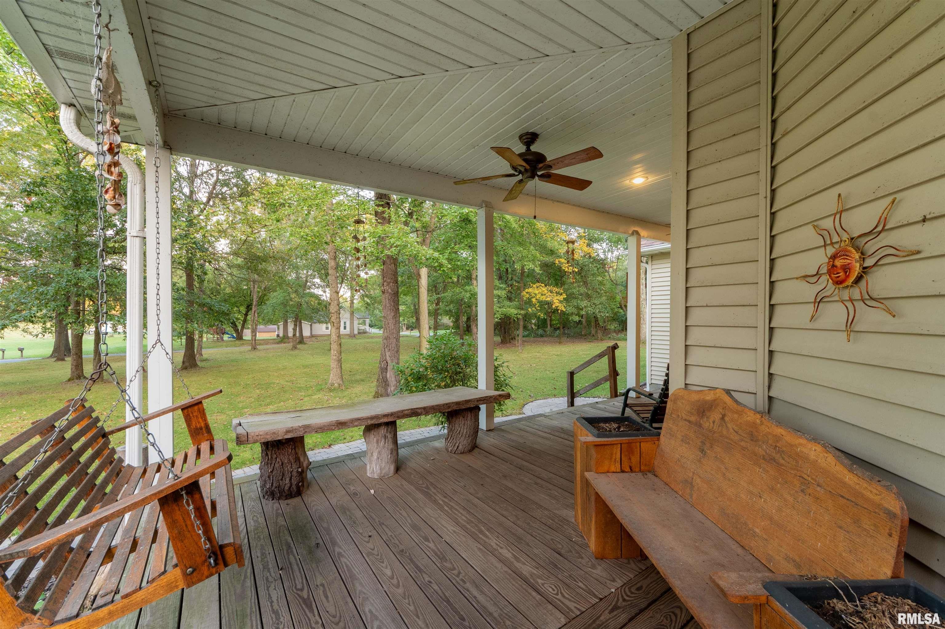12255 Binkley Road Marion, IL 62959 - Photo 5 of 43