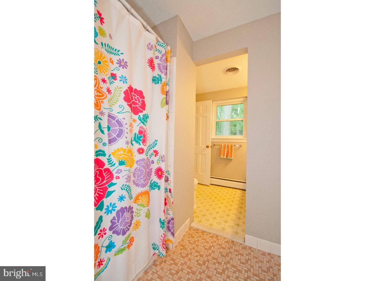 302 Ponds Edge Road West Chester, PA 19382 - Photo 15 of 24 Bathroom