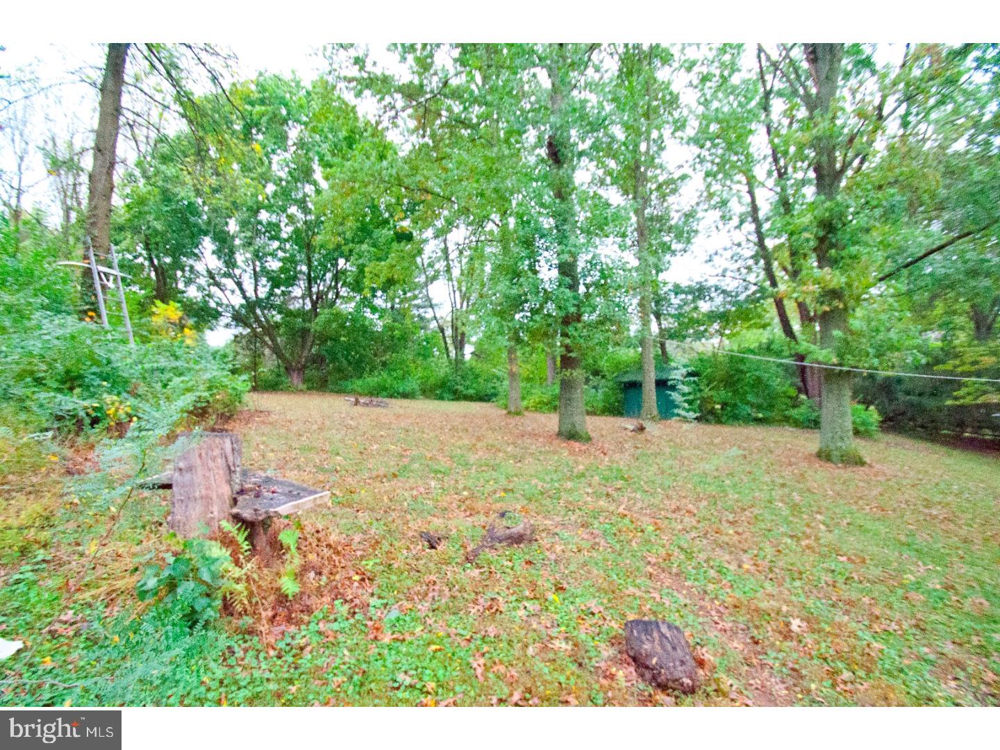 302 Ponds Edge Road West Chester, PA 19382 - Photo 21 of 24 Back Yard
