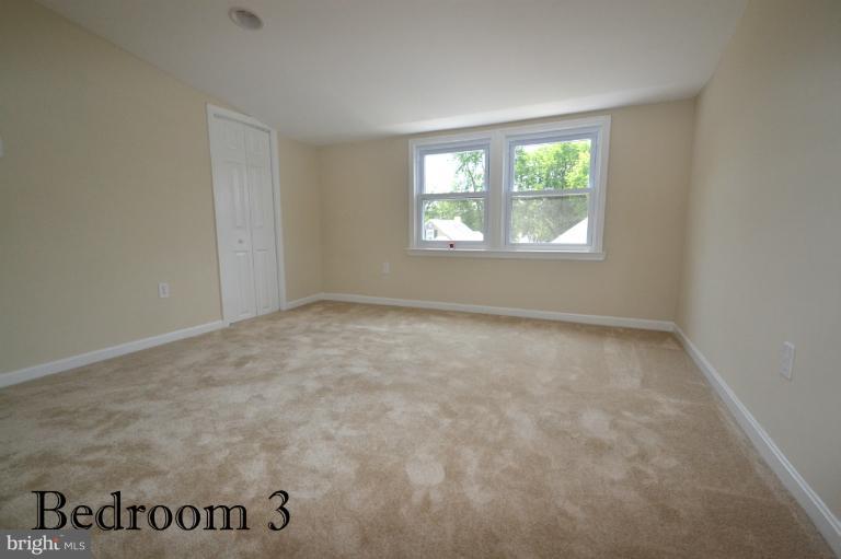 5717 Onnen Road Baltimore, MD 21206 - Photo 1 of 30 Bedroom (Master)
