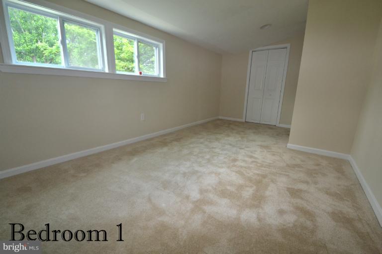 5717 Onnen Road Baltimore, MD 21206 - Photo 16 of 30 Bedroom