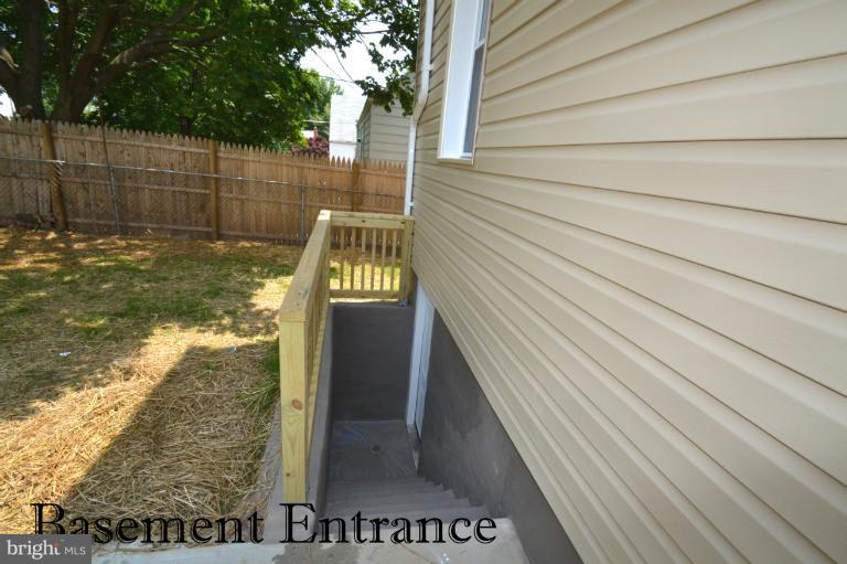 5717 Onnen Road Baltimore, MD 21206 - Photo 28 of 30 Exterior (General)