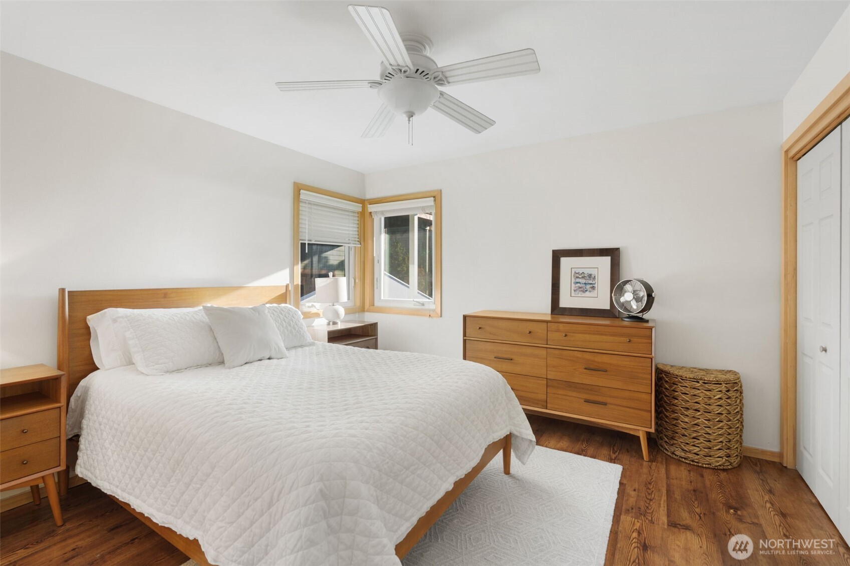 227 South State Street, Unit B Bellingham, WA 98225 - Photo 23 of 40