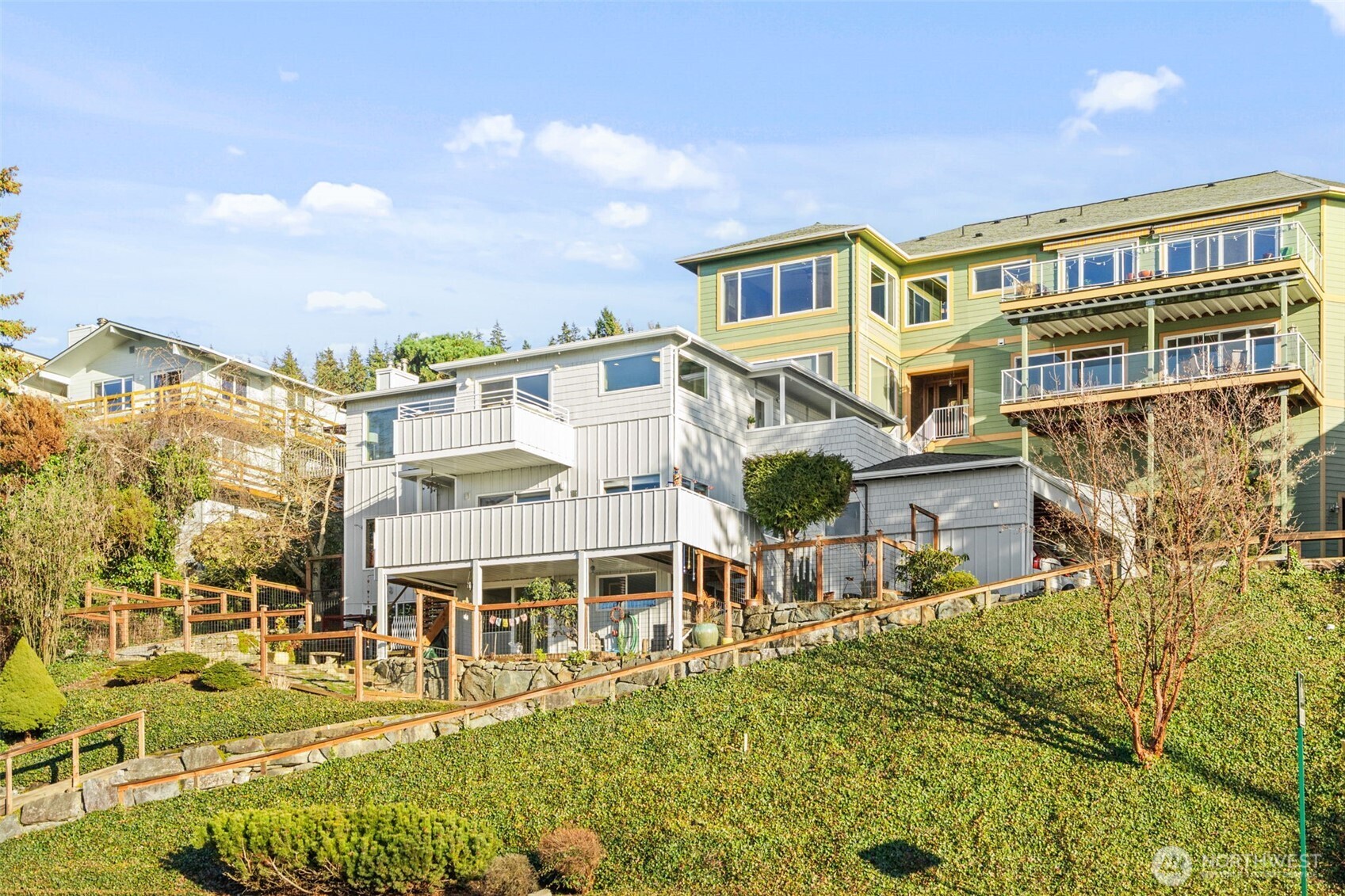 227 South State Street, Unit B Bellingham, WA 98225 - Photo 3 of 40