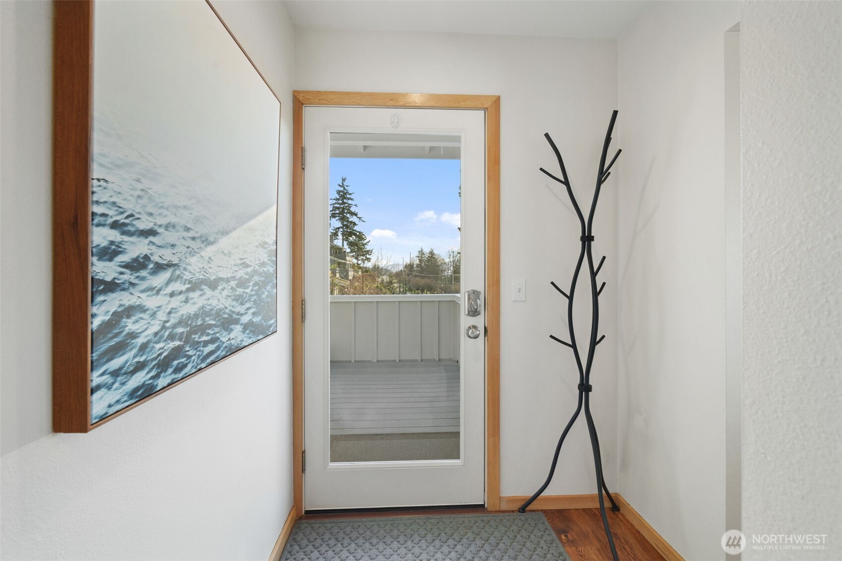 227 South State Street, Unit B Bellingham, WA 98225 - Photo 6 of 40