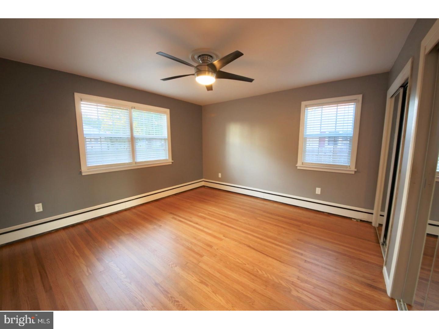 39 Winding Way Road Stratford, NJ 08084 - Photo 14 of 23