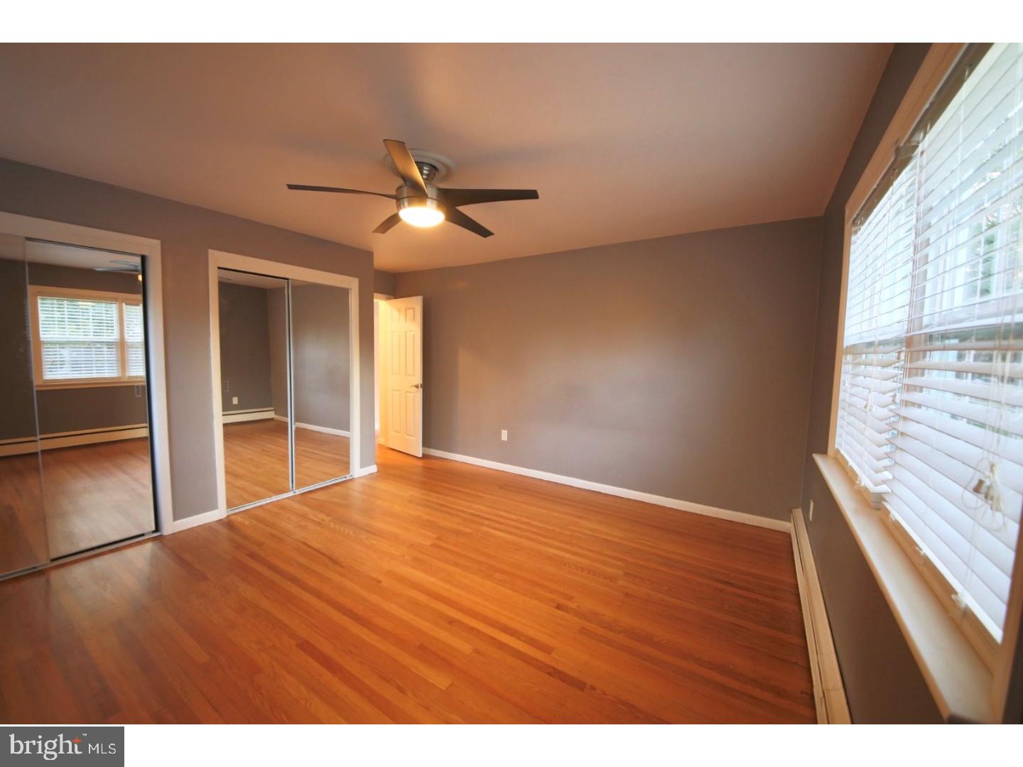 39 Winding Way Road Stratford, NJ 08084 - Photo 15 of 23