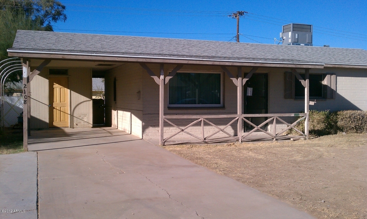 2108 West Pecan Road Phoenix, AZ 85041 - Photo 1 of 30 Fron House