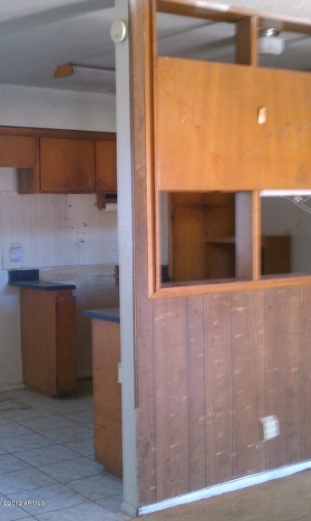2108 West Pecan Road Phoenix, AZ 85041 - Photo 11 of 30 IMAG0928