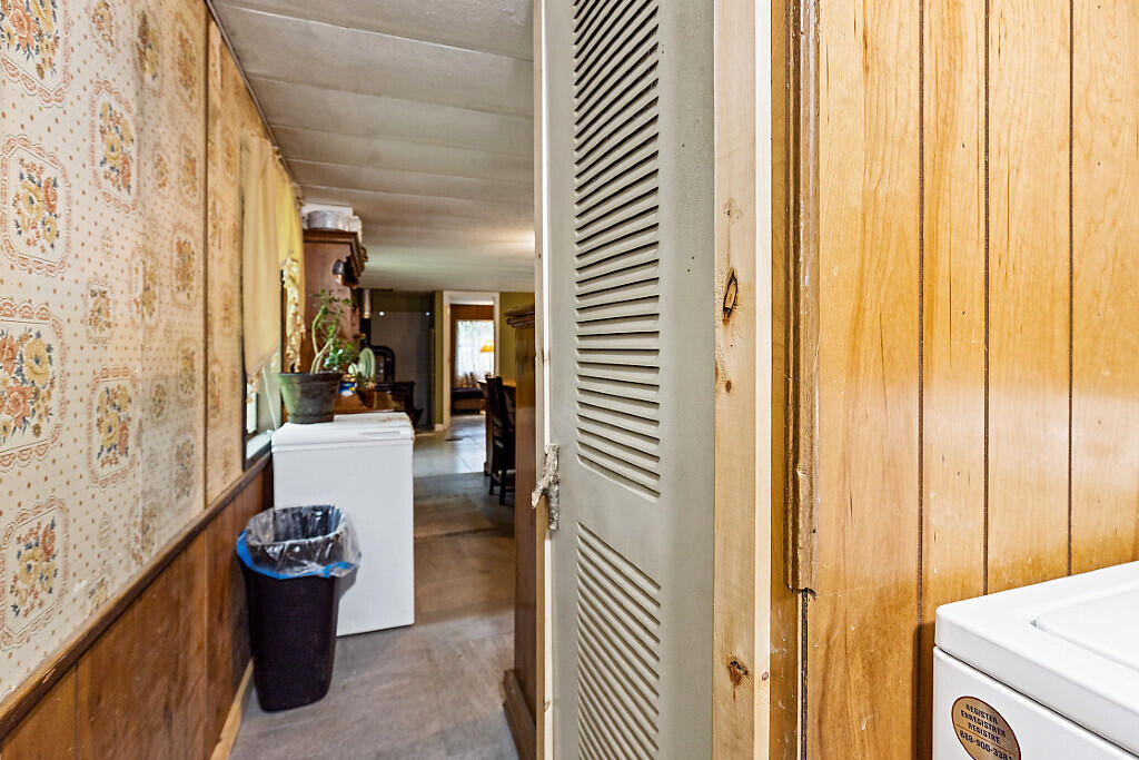337 Sumner Road Hartford, ME 04220 - Photo 28 of 46 24_BP5A0177_DxO_mls