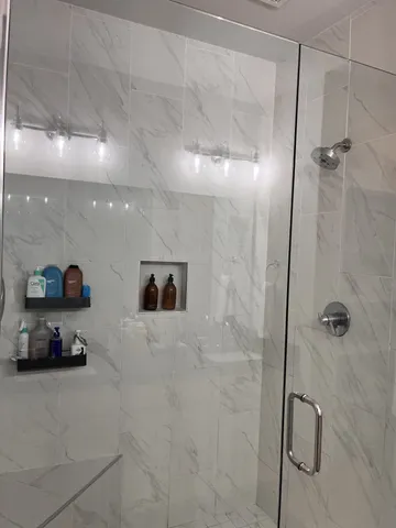 $2,500 | 1537 12th Avenue North, Nashville, TN 37208