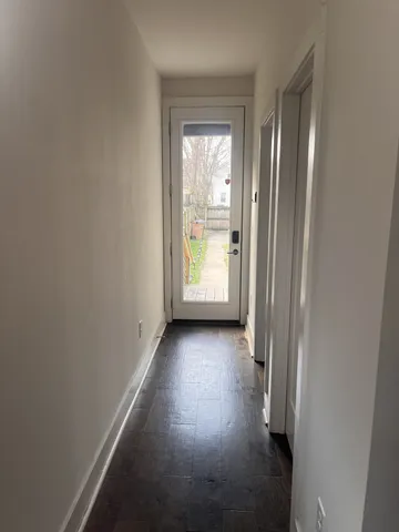 $2,500 | 1537 12th Avenue North, Nashville, TN 37208