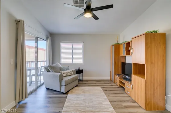 $214,000 | 2110 Los Feliz Street, Unit 2030, Las Vegas, NV 89156